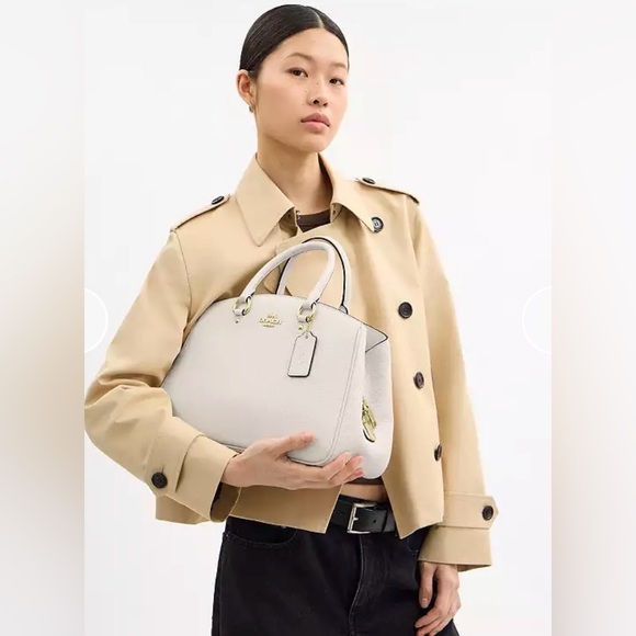 NWT Savannah Carryall Bag in Chalk / Gold - Picture 2 of 8